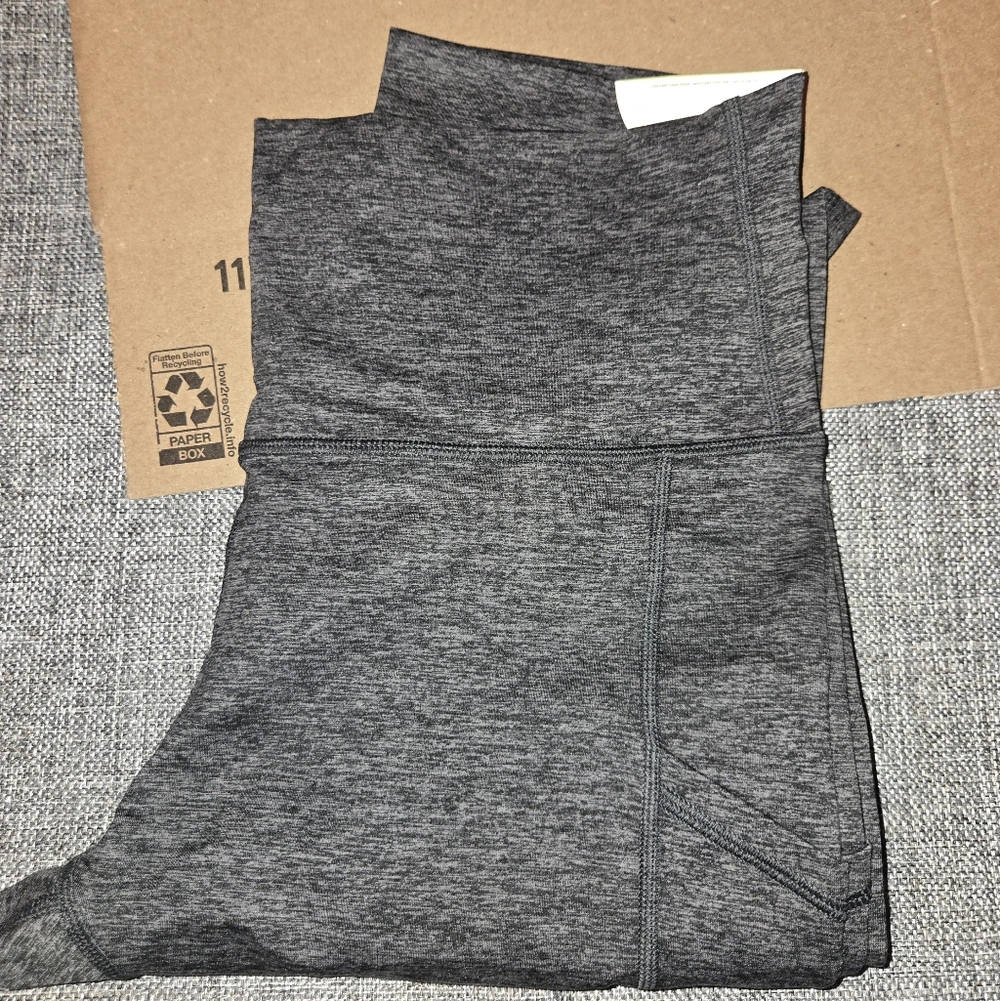 Offline By Aerie The Hugger High Waisted Pocket Legging - L - Charcoal - NWT